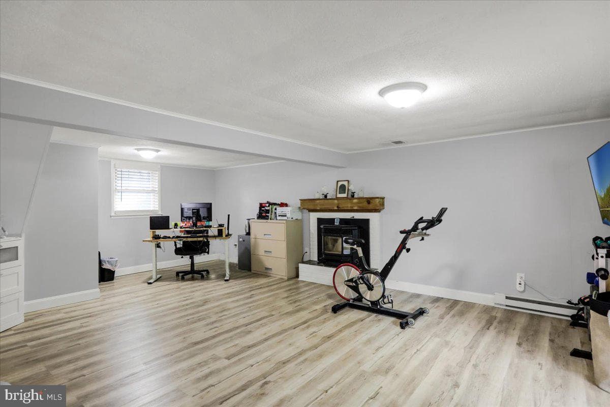 812 Miller Street photo 51