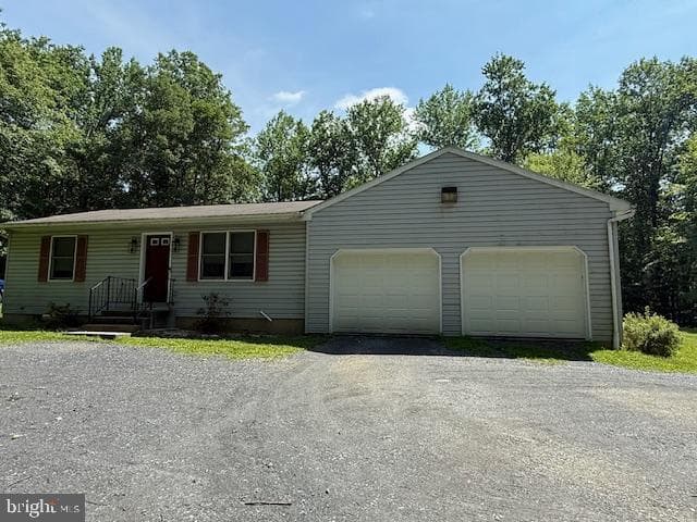 9155 N. Loop Road photo 2
