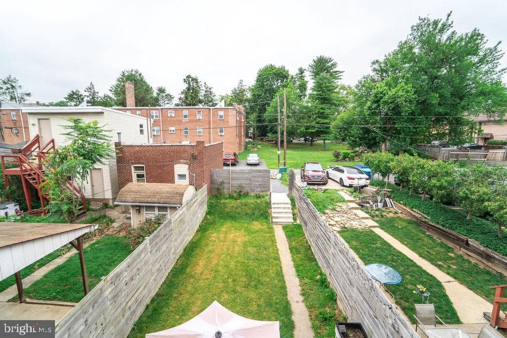 717 5th Avenue photo 28
