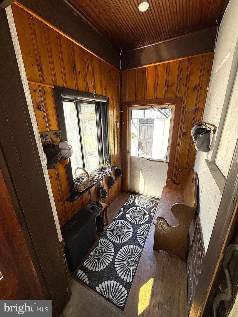 602 Norway Place photo 25