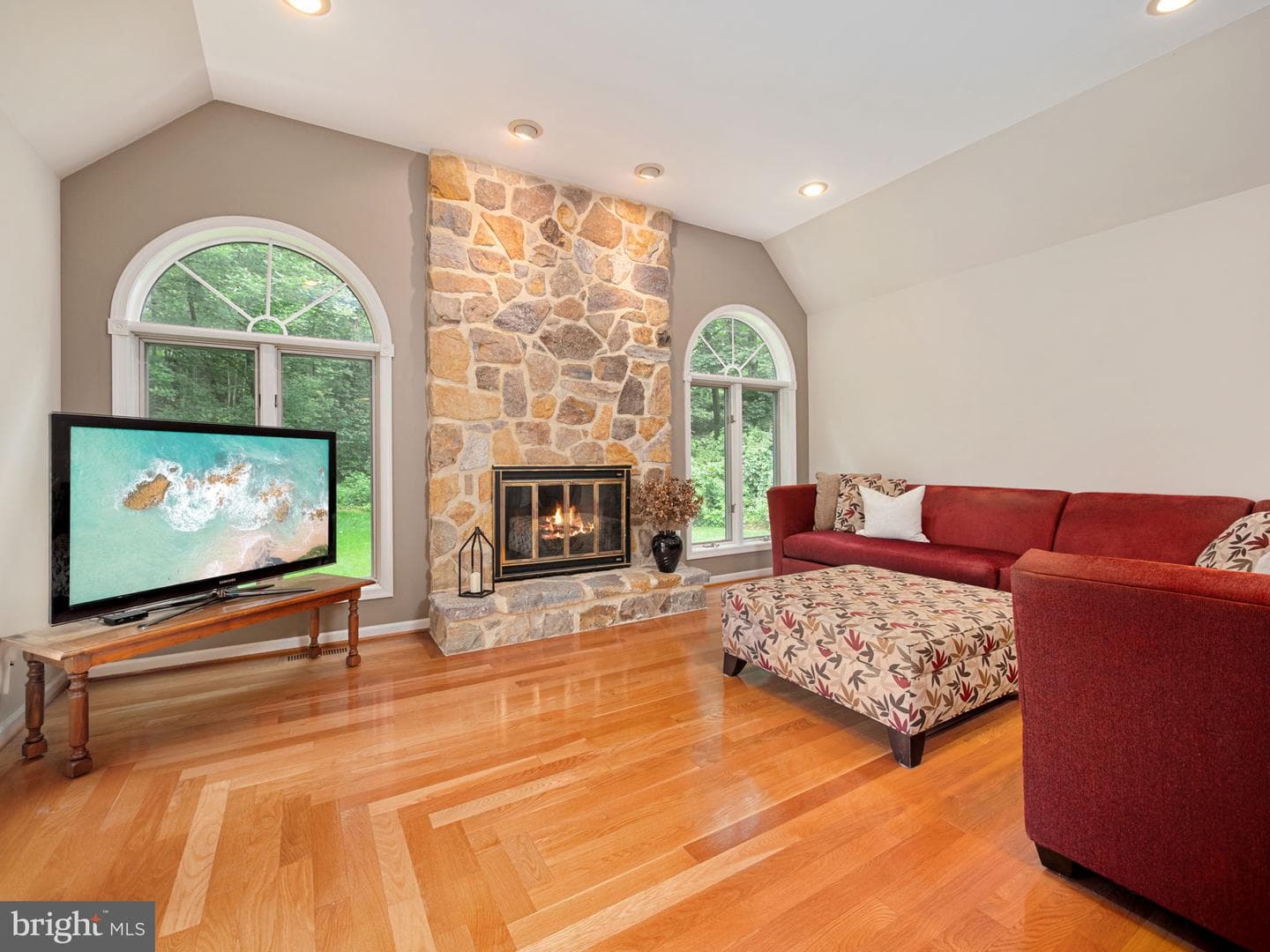 4582 Vera Cruz Road photo 3