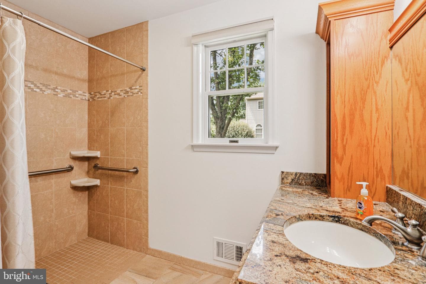 6341 Sauterne Drive photo 20