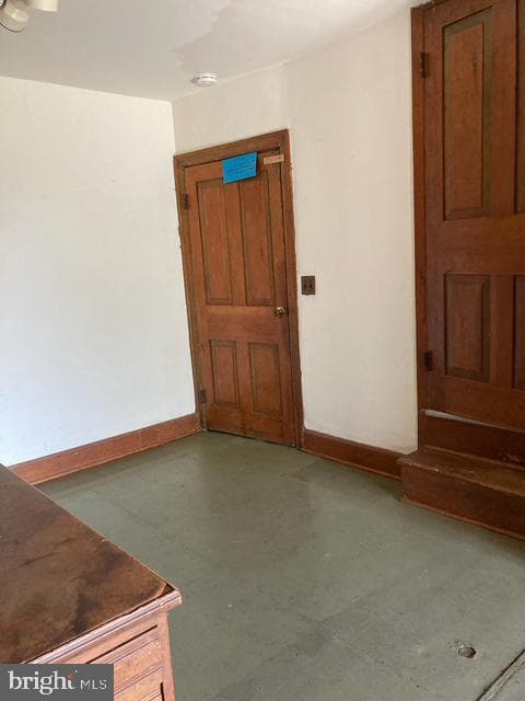 6460 Blue Church Road photo 32