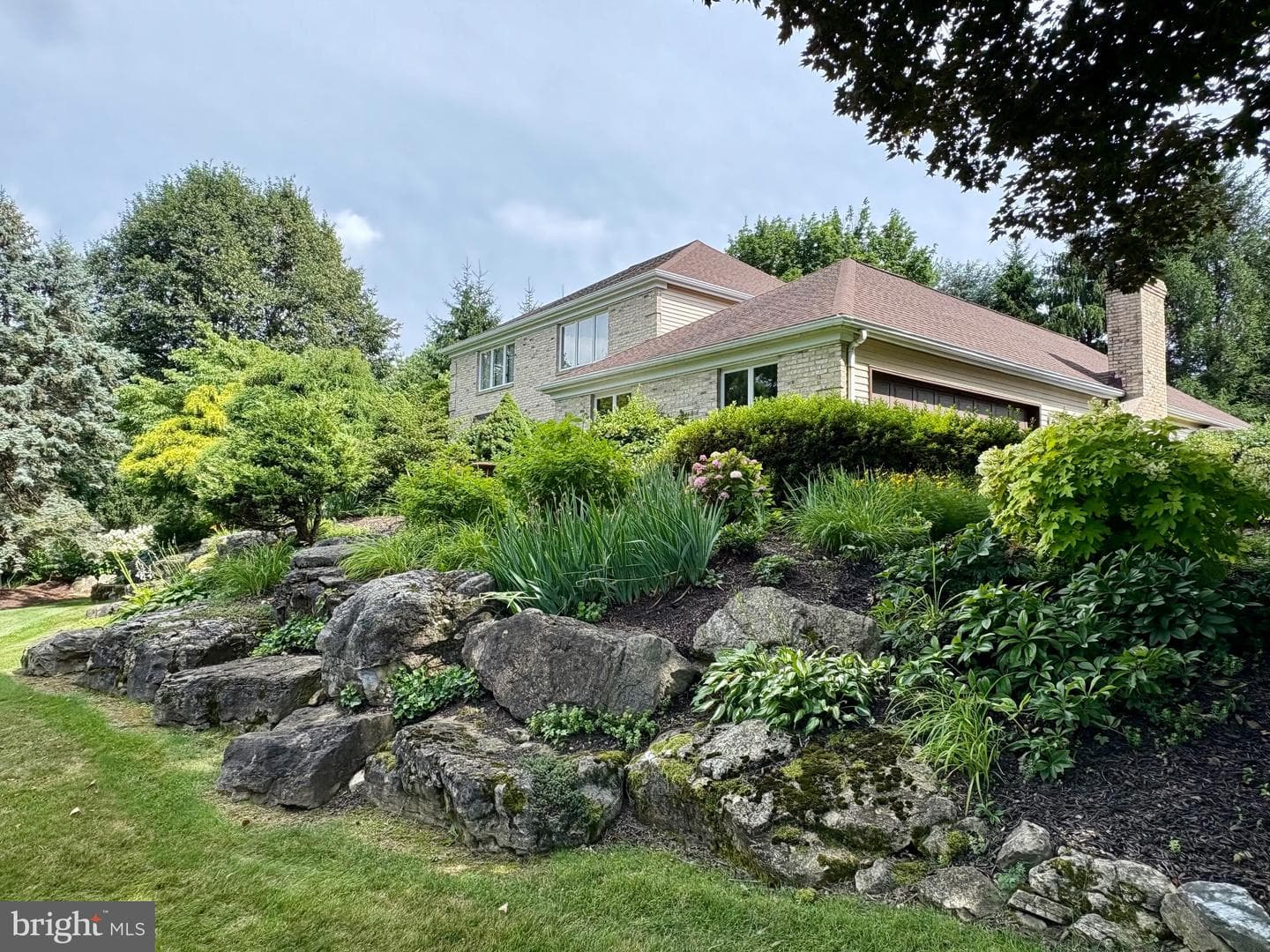 3706 Surrey Drive photo 3