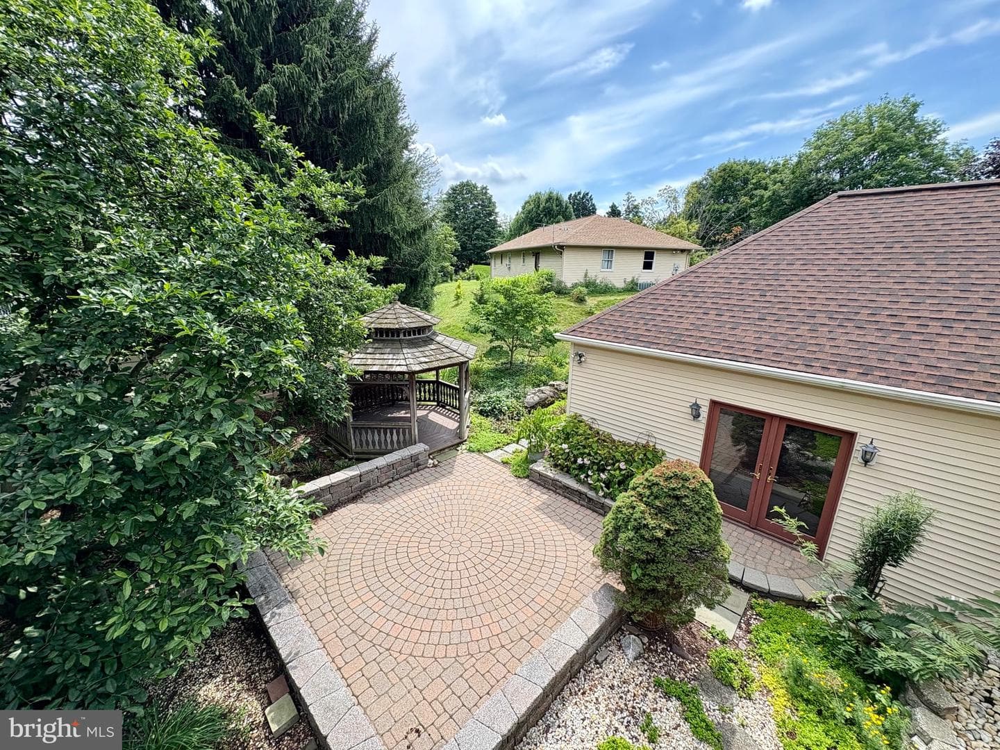 3706 Surrey Drive photo 35