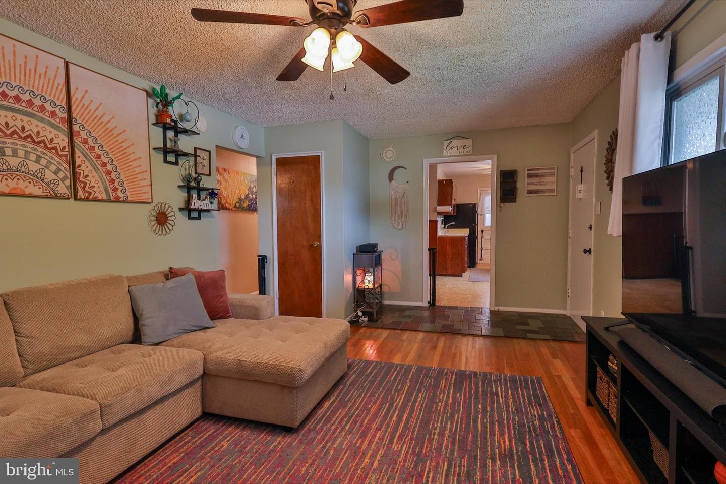 1353 Richard Avenue photo 13