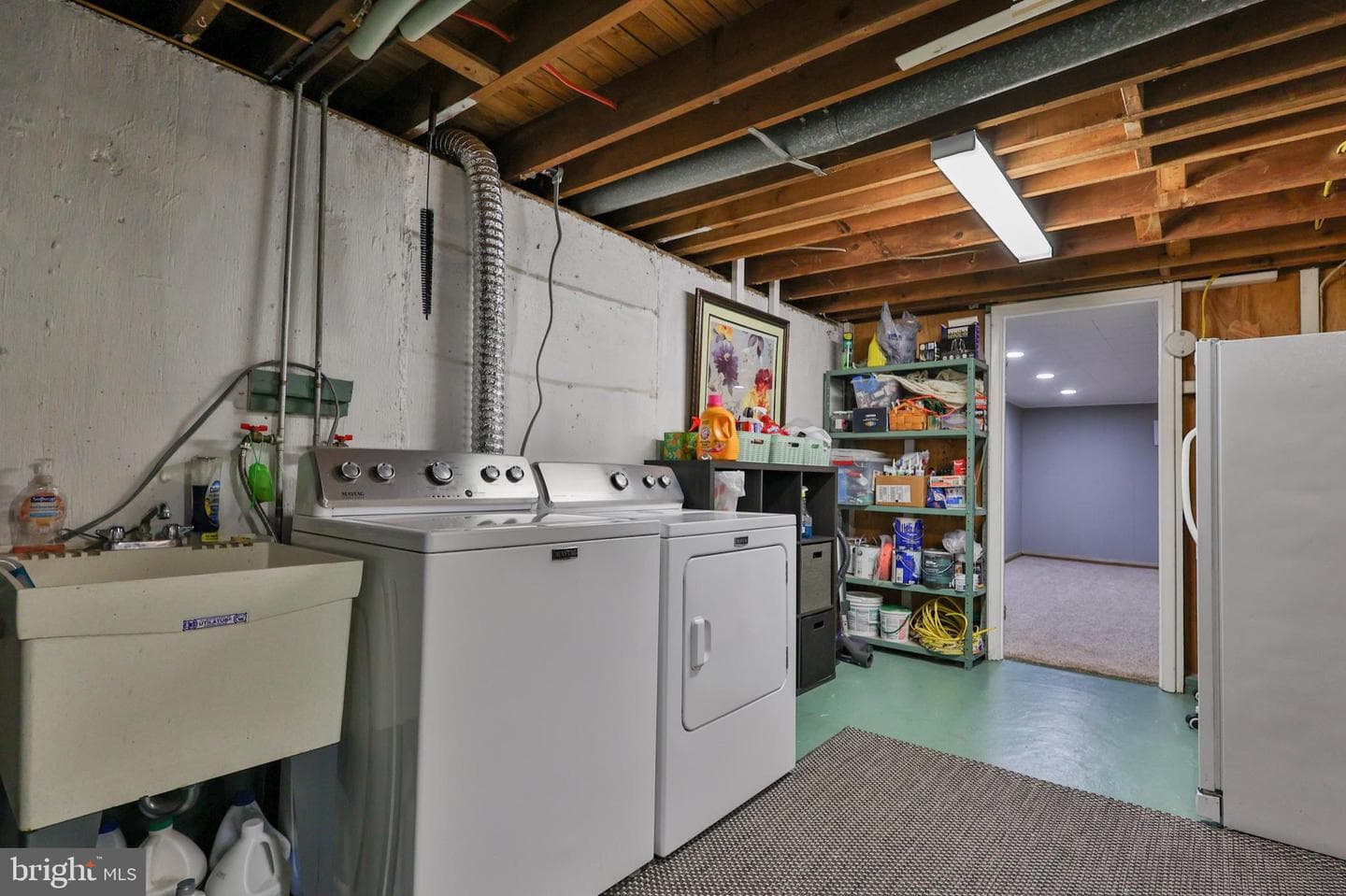 1353 Richard Avenue photo 33
