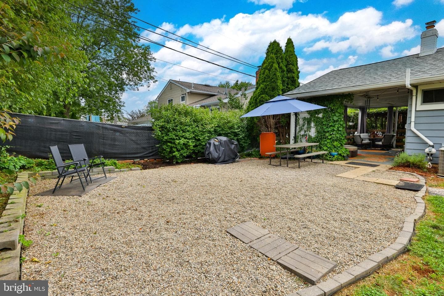 1353 Richard Avenue photo 40
