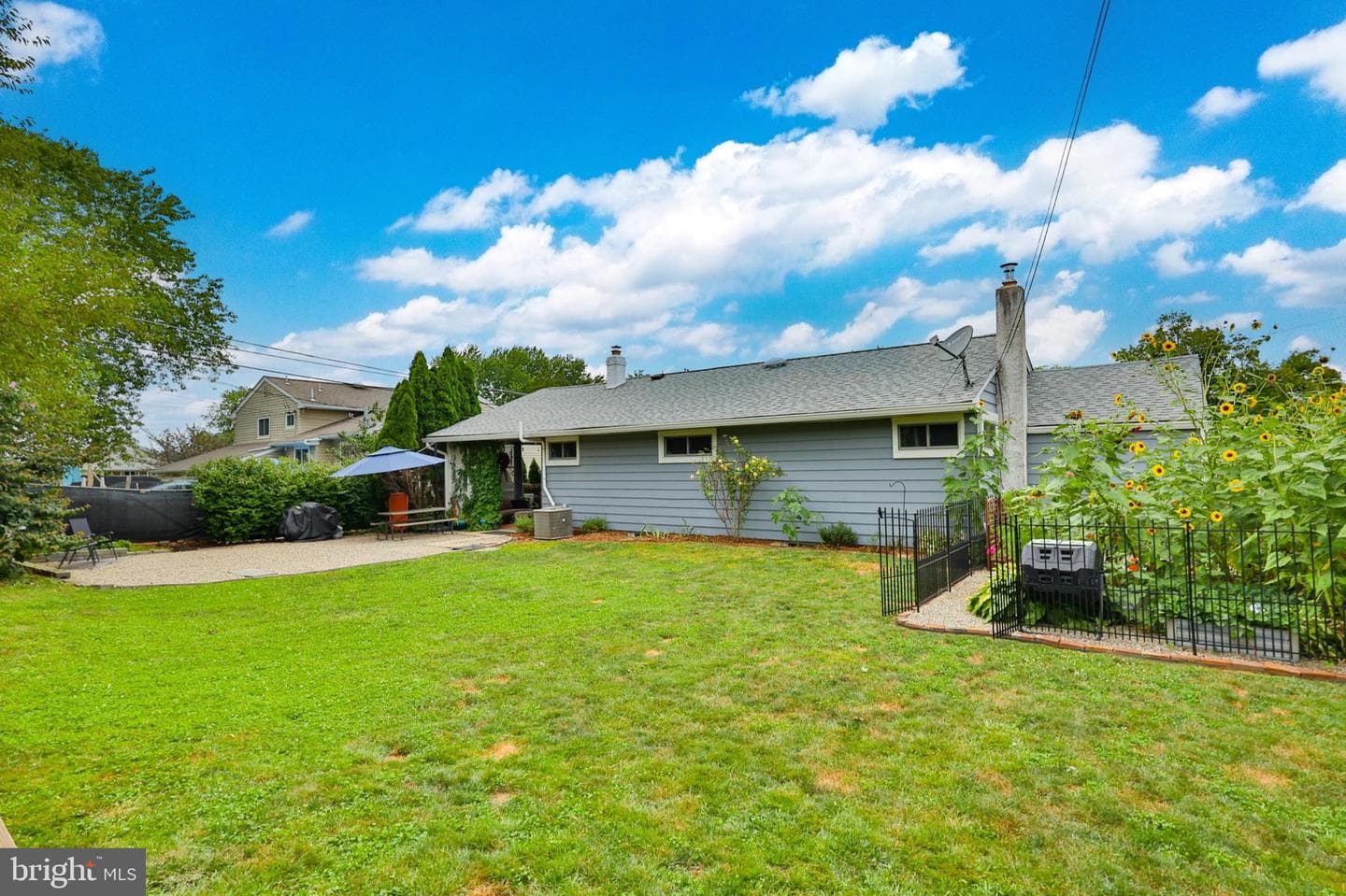1353 Richard Avenue photo 43