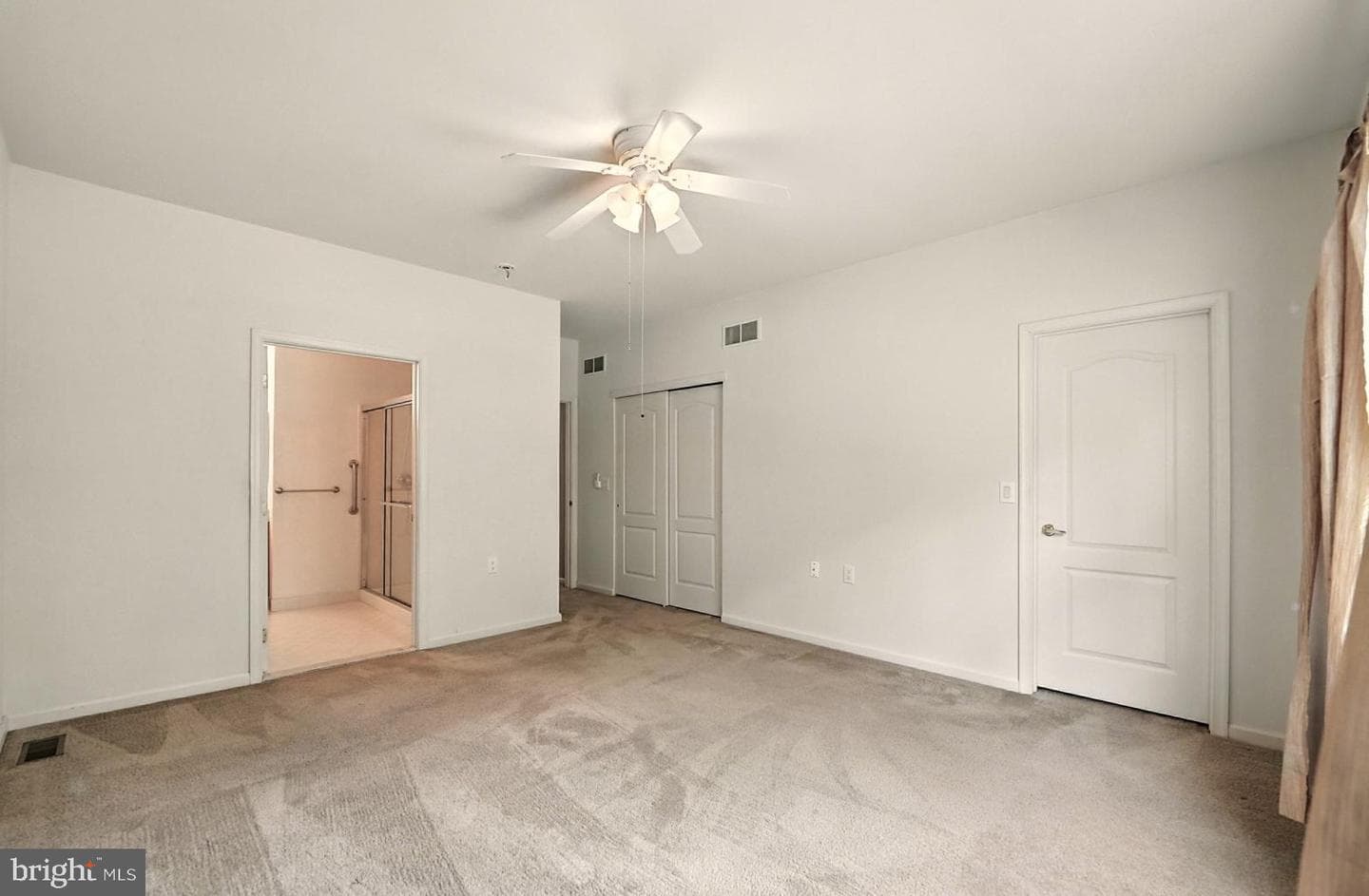 6632 Blue Heather Court photo 10