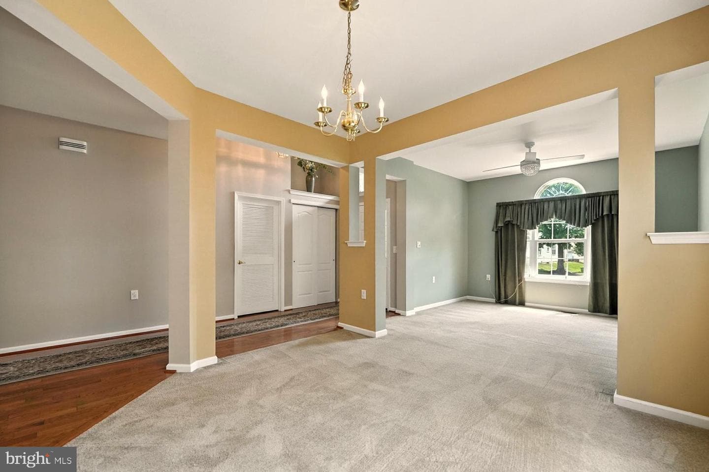 6632 Blue Heather Court photo 6