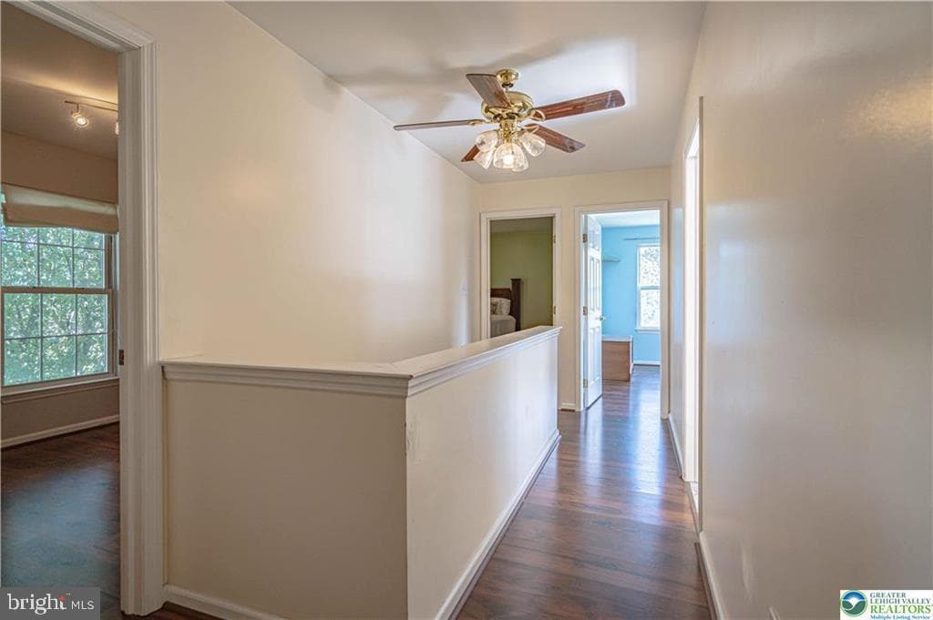5460 Devonshire Court photo 24