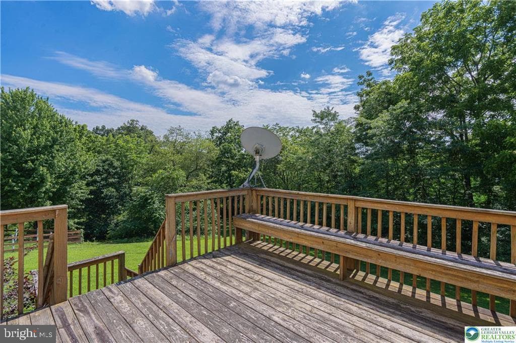 5460 Devonshire Court photo 39