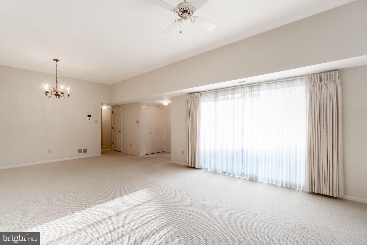 5691 Merion Lane photo 16