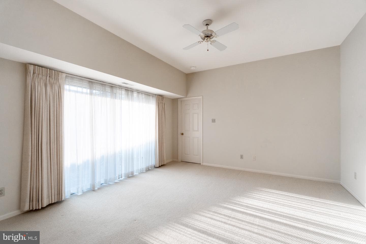 5691 Merion Lane photo 18