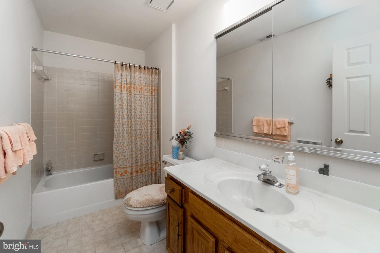 5691 Merion Lane photo 25