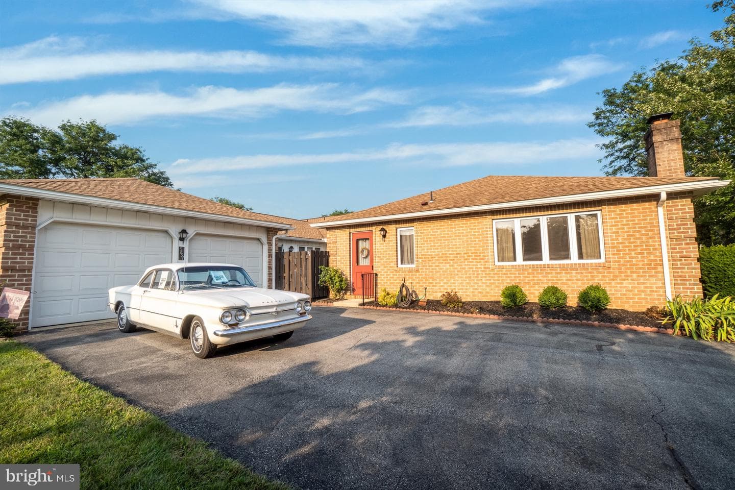 5691 Merion Lane photo 3