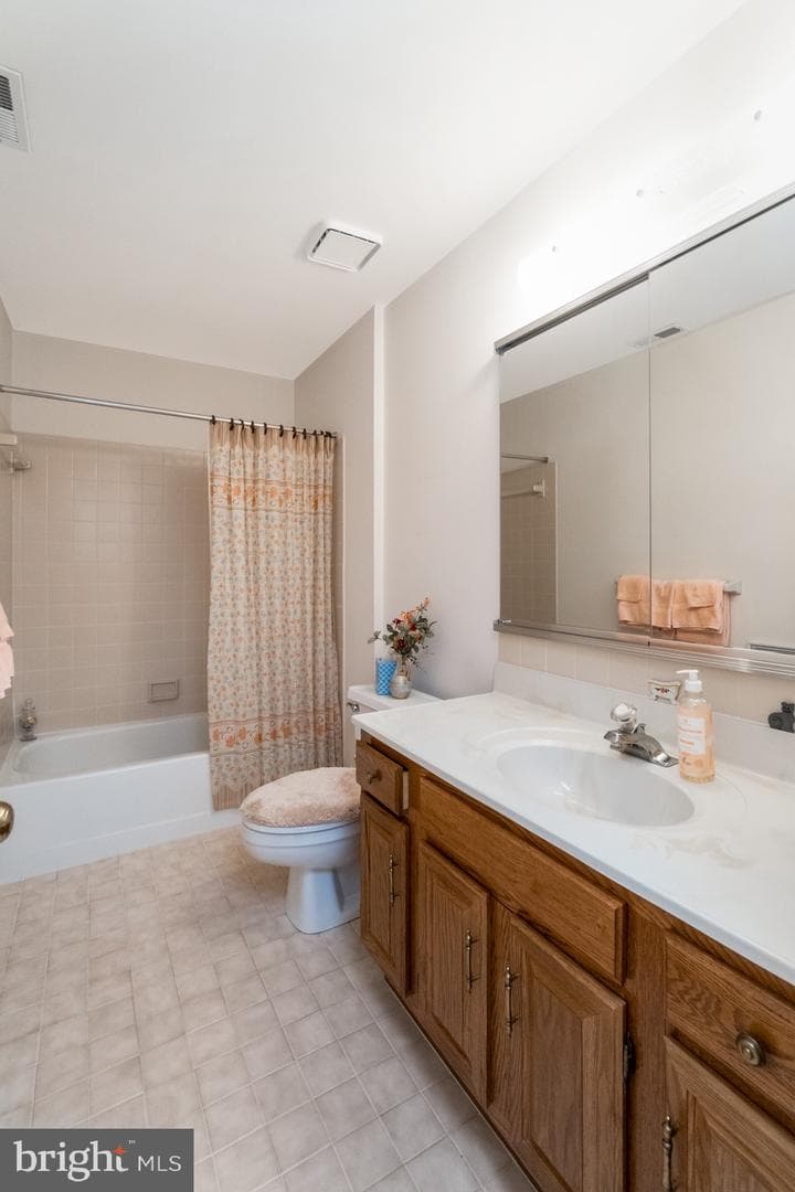5691 Merion Lane photo 35