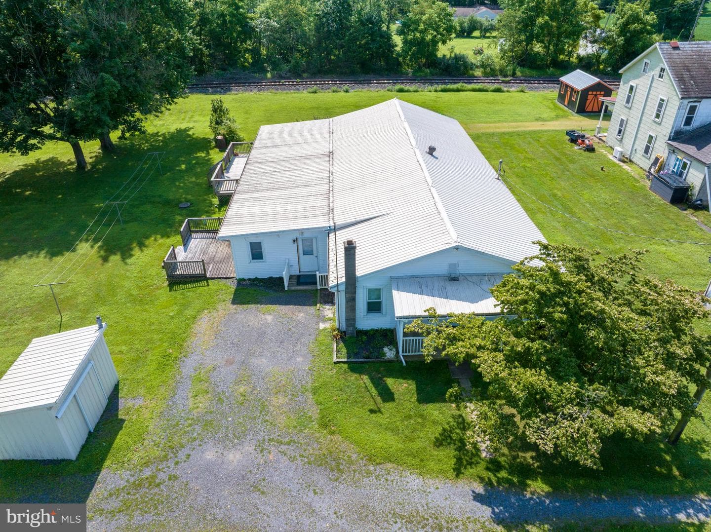 7921 Corning Road photo 2