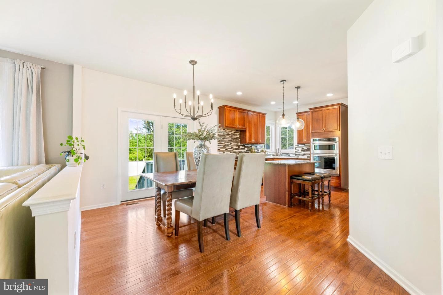 7433 Cedar Road photo 17