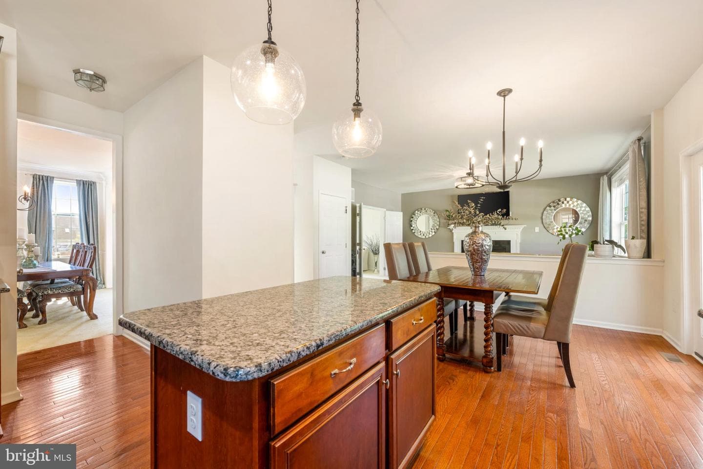 7433 Cedar Road photo 24
