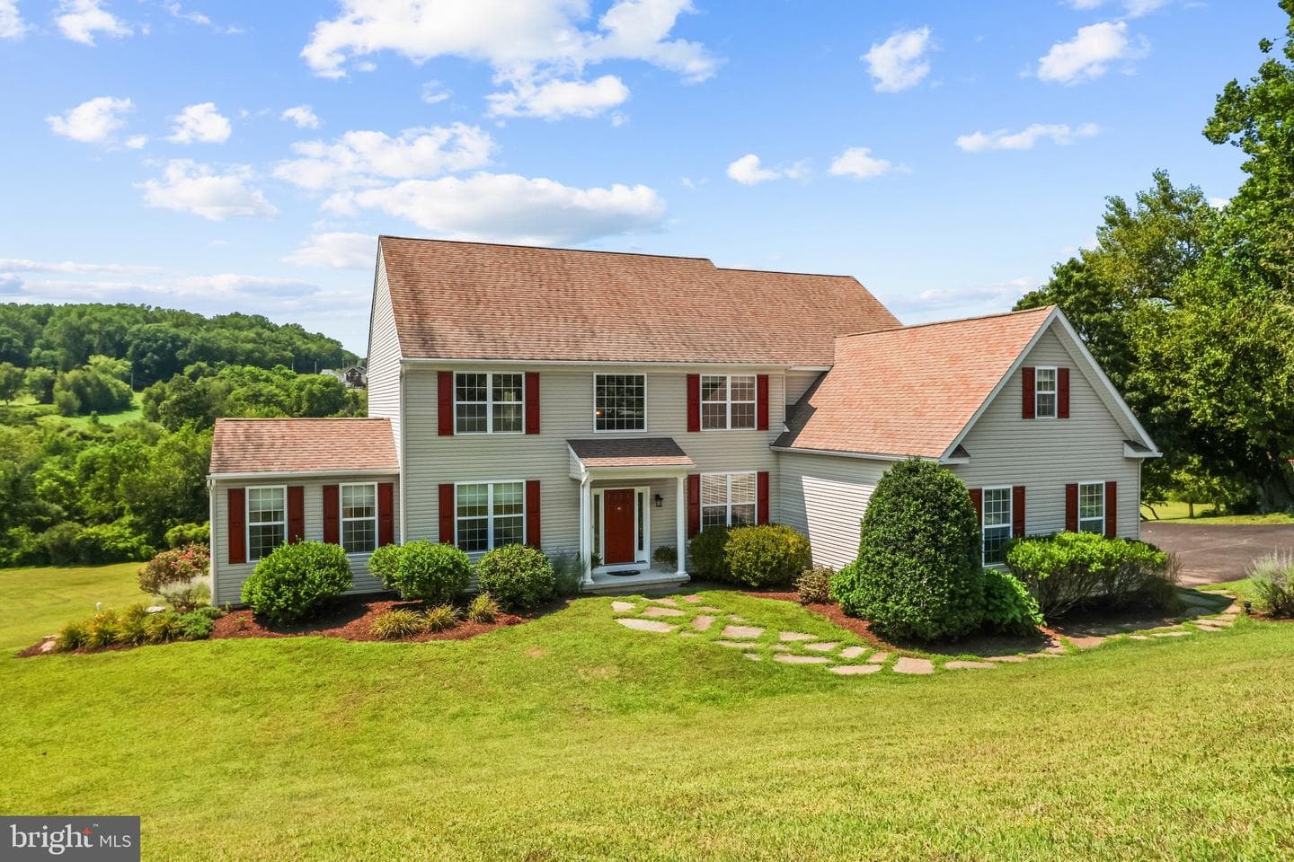 2932 Silver Creek Circle photo 1