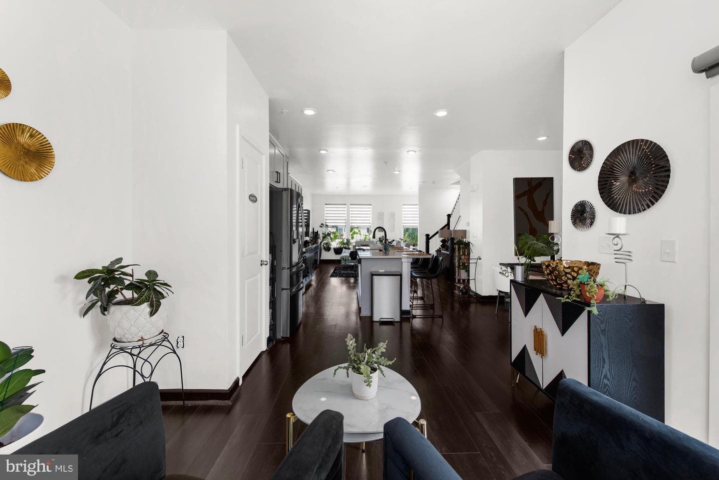 7555 Clayton Avenue photo 18