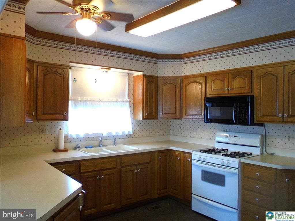 826 E Federal Street photo 5