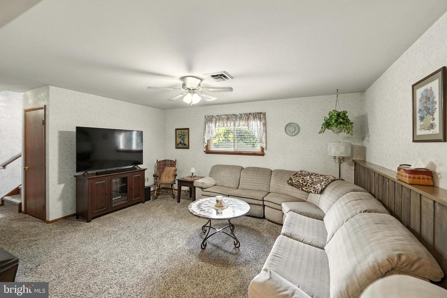 6176 Ridge Road photo 17