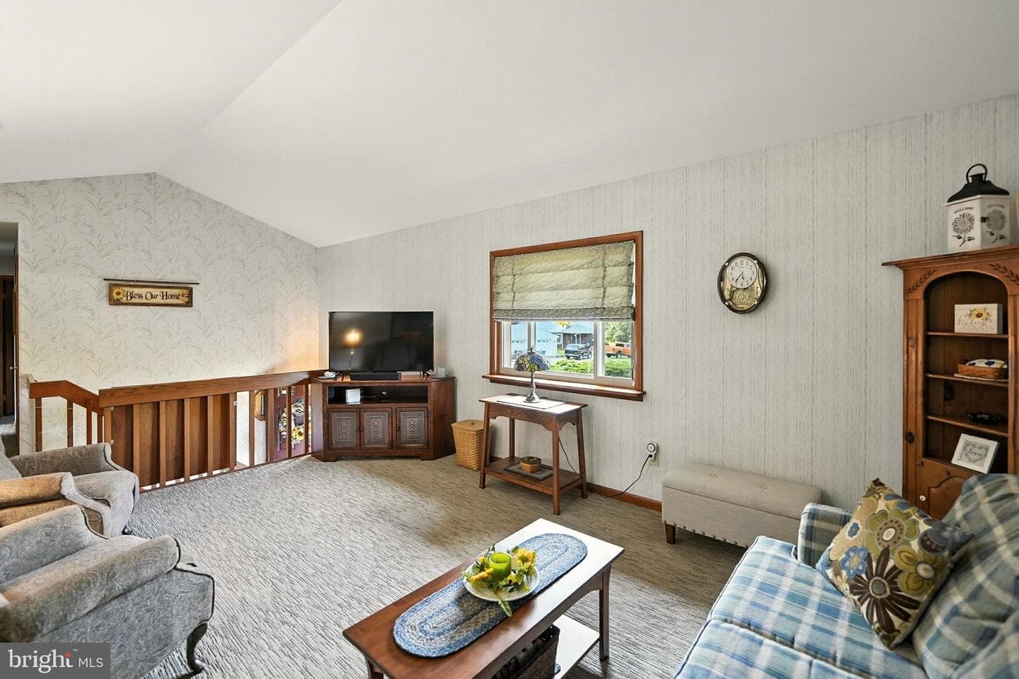 6176 Ridge Road photo 4