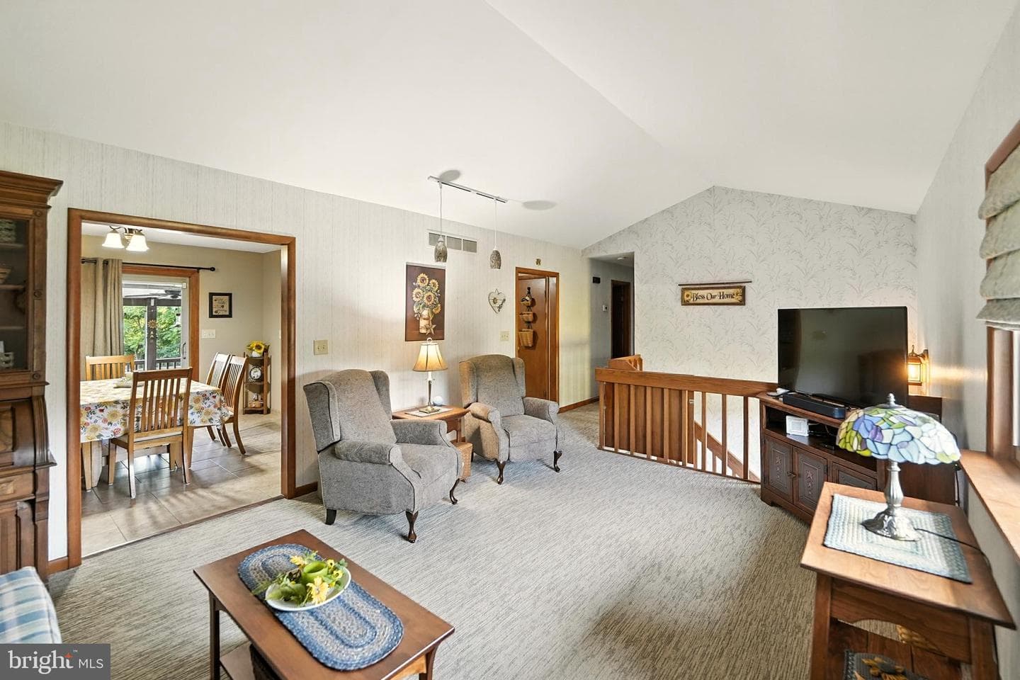 6176 Ridge Road photo 5