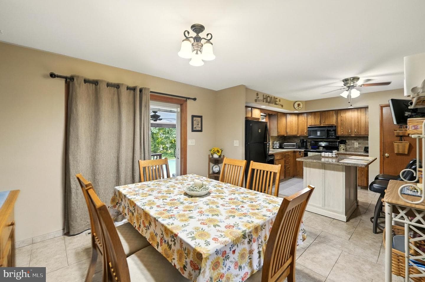 6176 Ridge Road photo 6