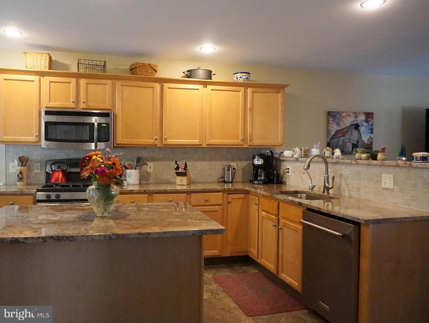 6007 Timberknoll Drive photo 5