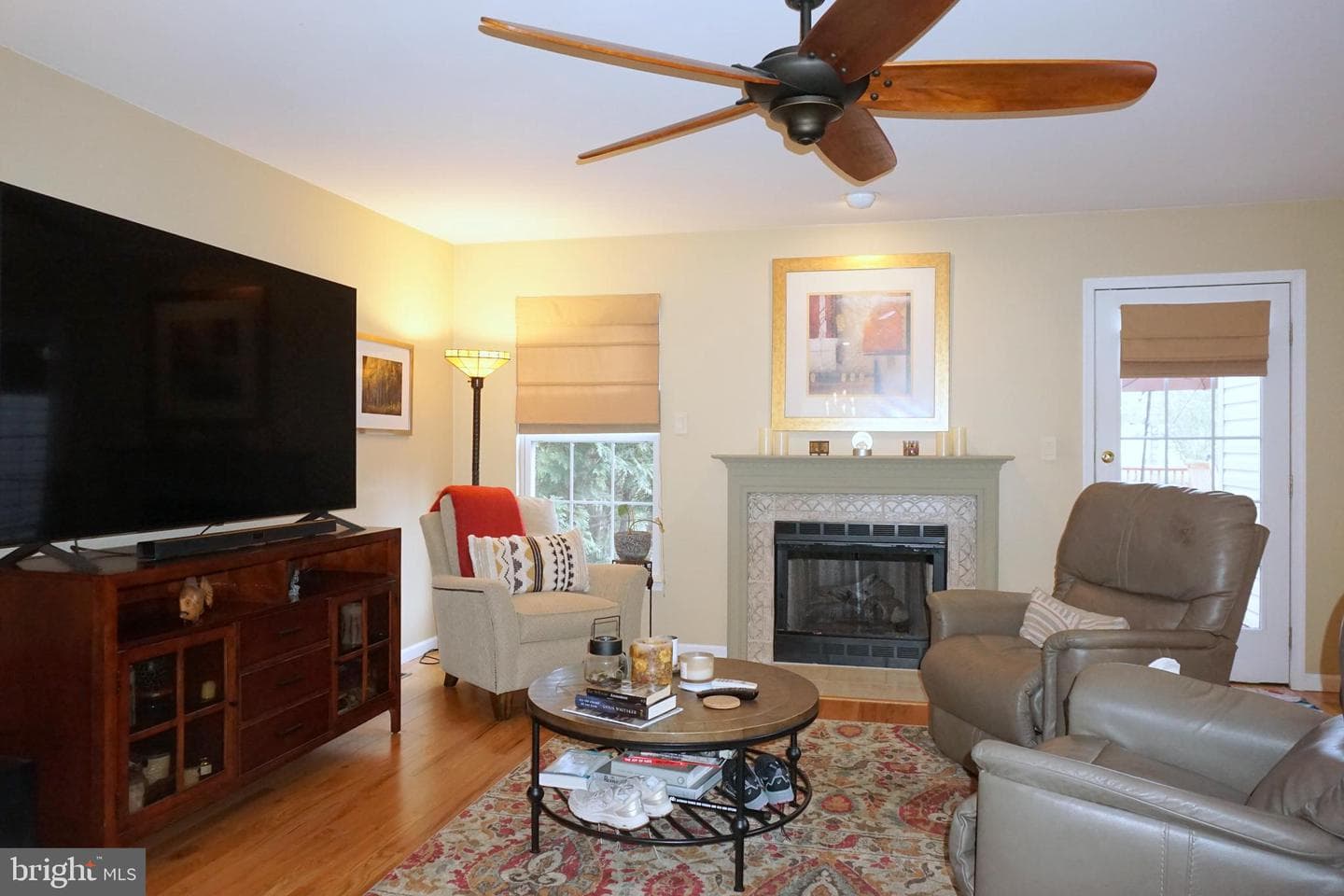 6007 Timberknoll Drive photo 8
