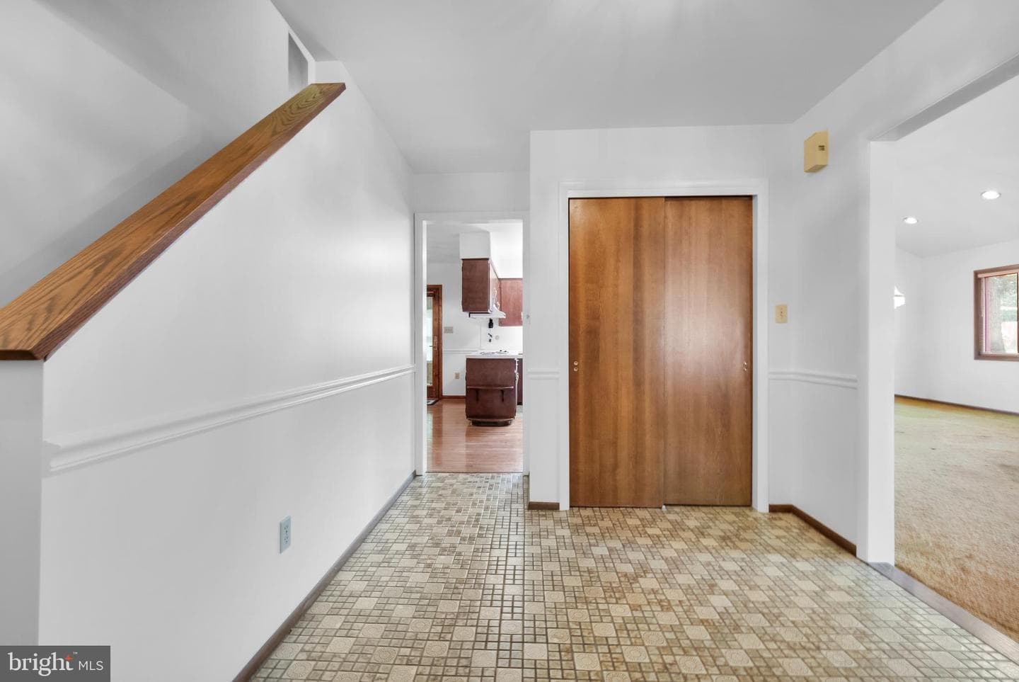 3908 Short Hill Drive photo 3
