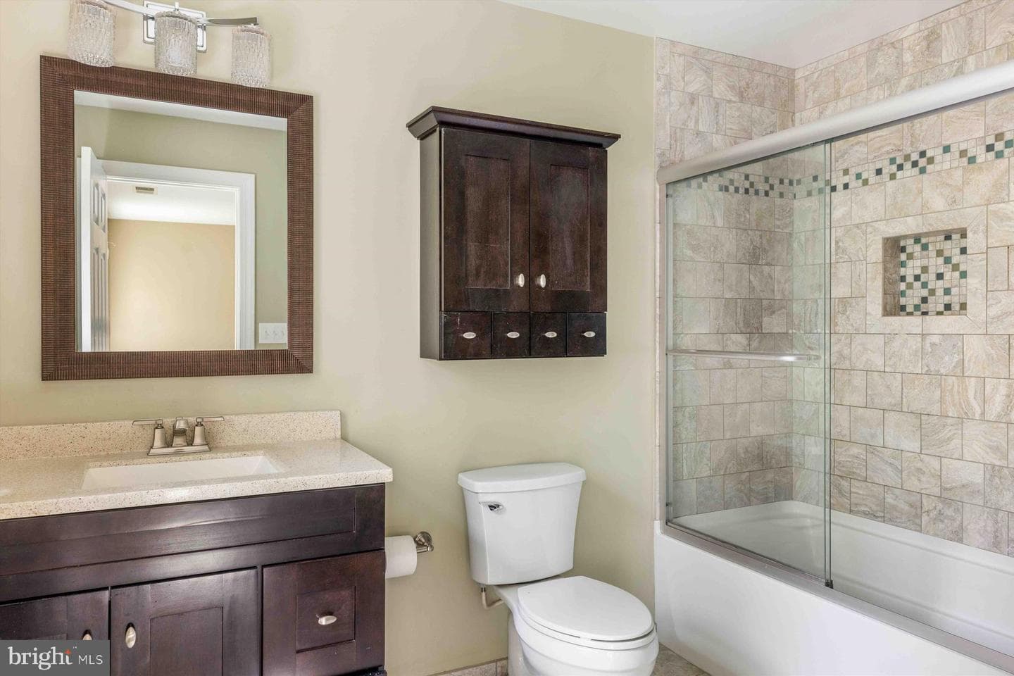 5572 Northwood Drive photo 30