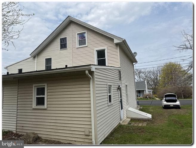 428 Thomas Street photo 12