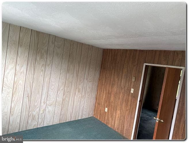 428 Thomas Street photo 16