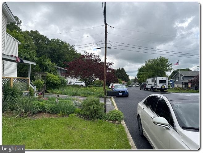 428 Thomas Street photo 24