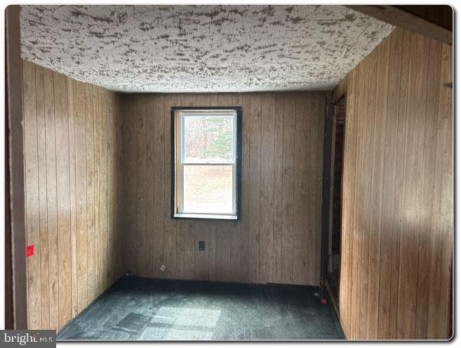 428 Thomas Street photo 8