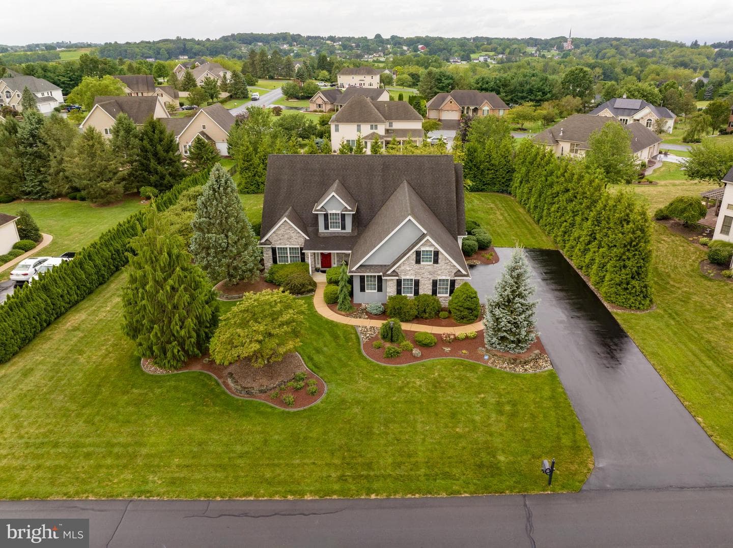 5318 Chariot Drive photo 3