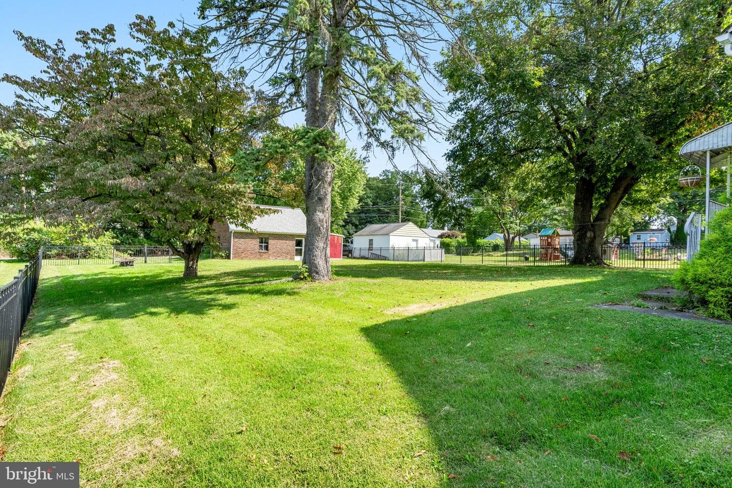 725 E Main Street photo 9
