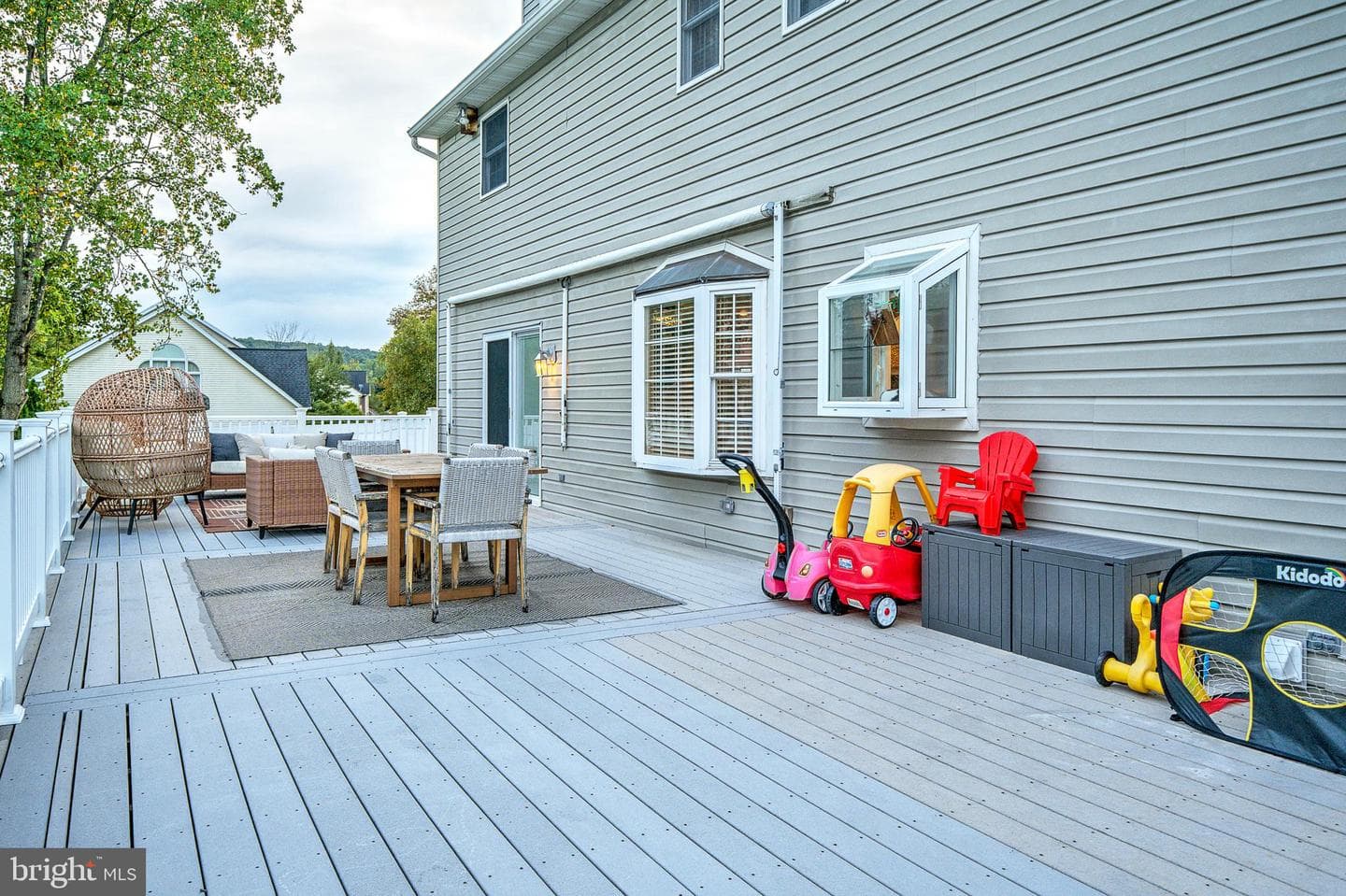 4880 Mar Street photo 17