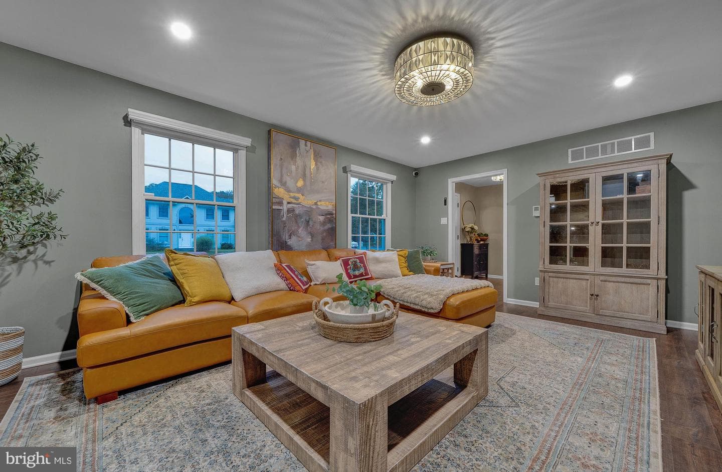 4880 Mar Street photo 22