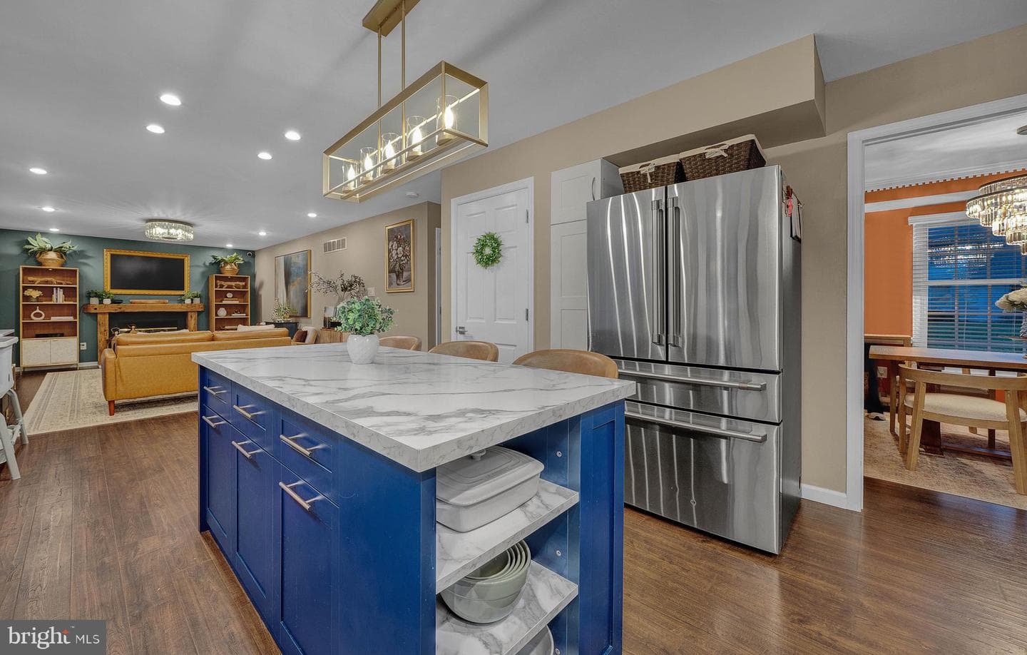 4880 Mar Street photo 27