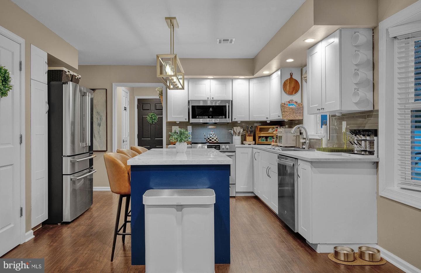 4880 Mar Street photo 32