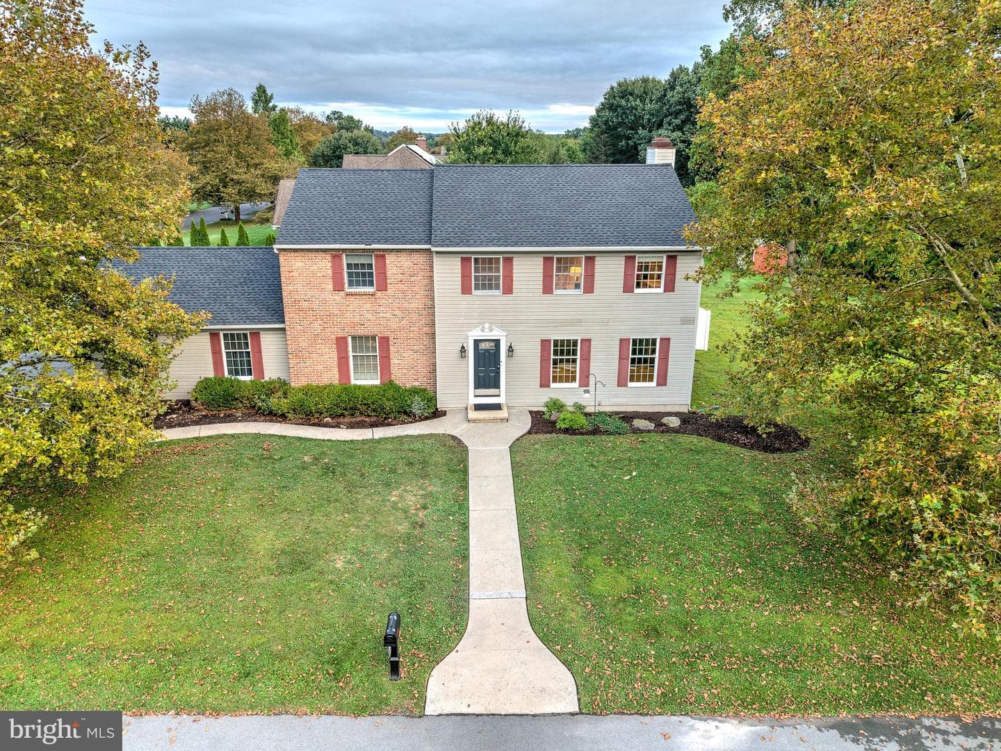 4880 Mar Street photo 6