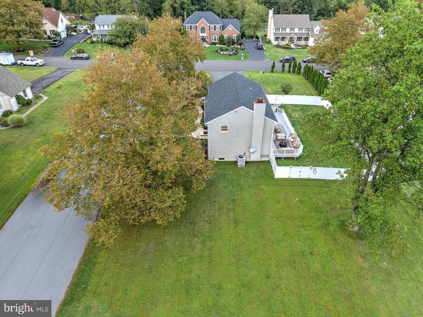4880 Mar Street photo 8