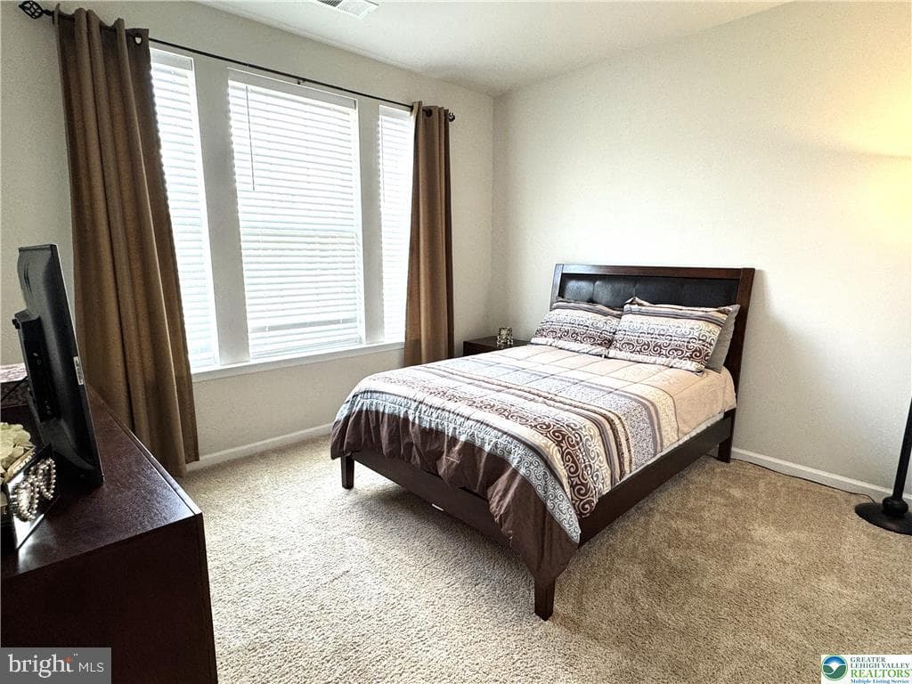8031 Schaefer Crest photo 12