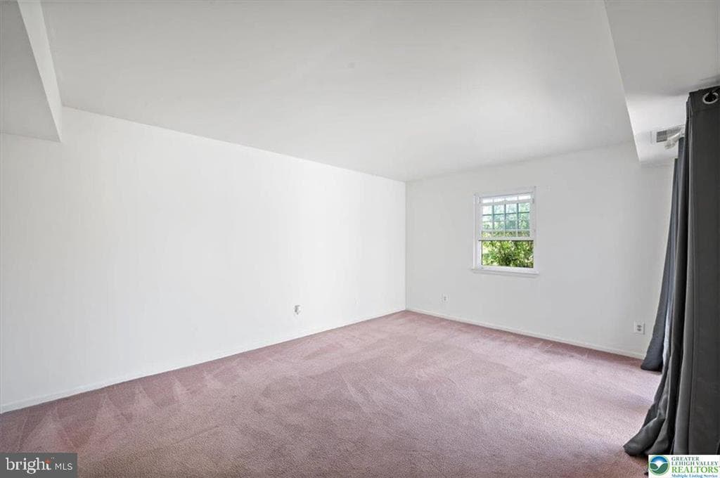 2796 Springhaven Place photo 10